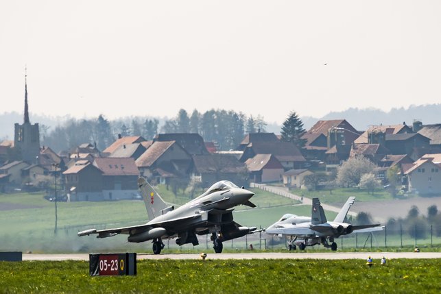 Un jet (ici un eurofighter) décolle de la base de Payerne: une image toujours d'actualité dans quelques années? © Keystone