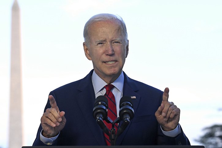 "Justice a été rendue et ce dirigeant terroriste n'est plus", a déclaré Joe Biden lundi soir. © KEYSTONE/AP/Jim Watson