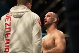 Volkan Oezdemir retrouve la cage de l’UFC avec un nouveau souffle
