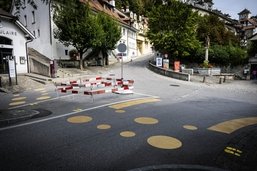 Marquages: ces ronds sur la chaussée qui interrogent en ville de Fribourg