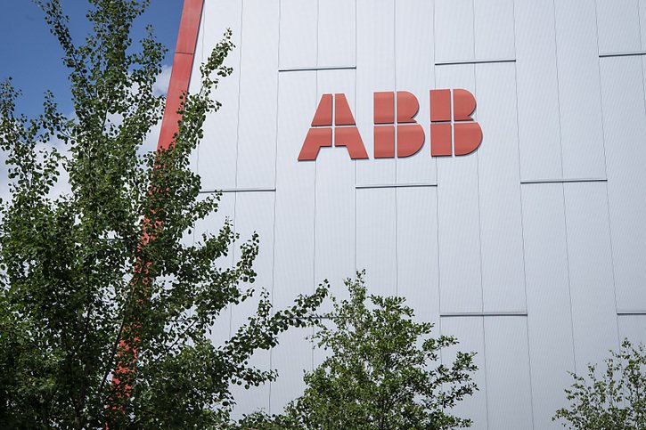 ABB veut renforcer ses services de conseil dans la gestion énergétique. (archive) © KEYSTONE/MELANIE DUCHENE