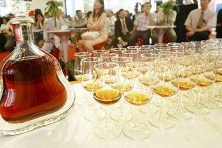 Campari avale le cognac Courvoisier pour un milliard d'euros