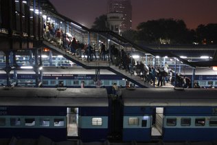 Une collision de trains en Inde a fait plusieurs morts