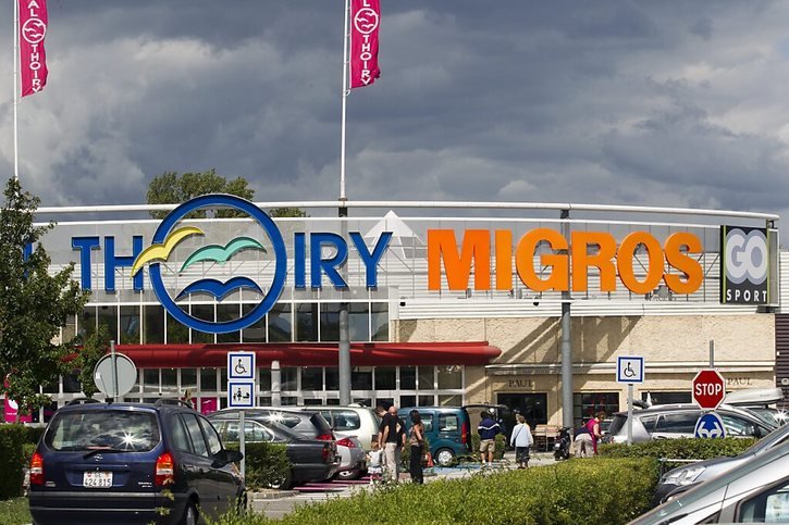 Les produits Migros continueront d'être vendus (archives) © KEYSTONE/SALVATORE DI NOLFI